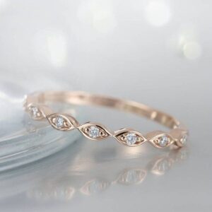 rose gold diamond ring