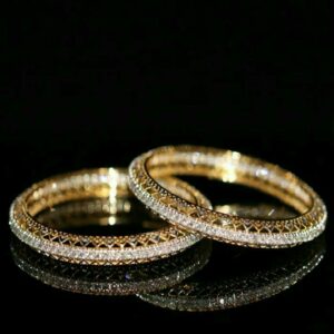 18KT Plain Yellow Gold Designer Diamond Bangle