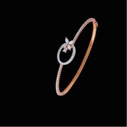 18KT Attractive Butterfly Design Diamond Bracelet