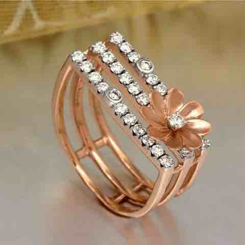 18KT Designer Flower Shape Diamond Ring