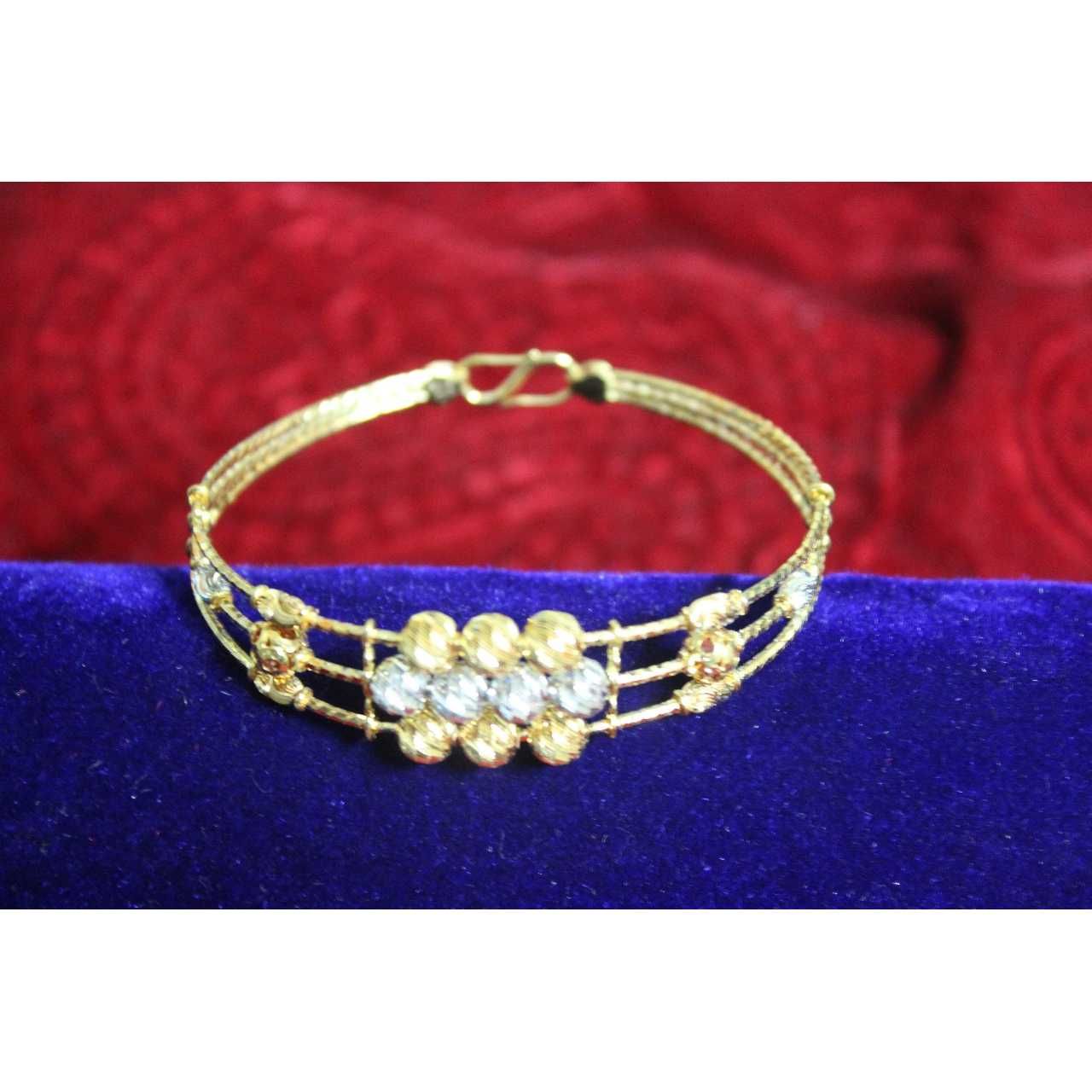 22KT Gold Antique Bracelet