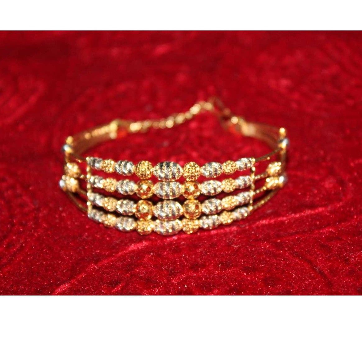 22KT Gold Antique Bracelet