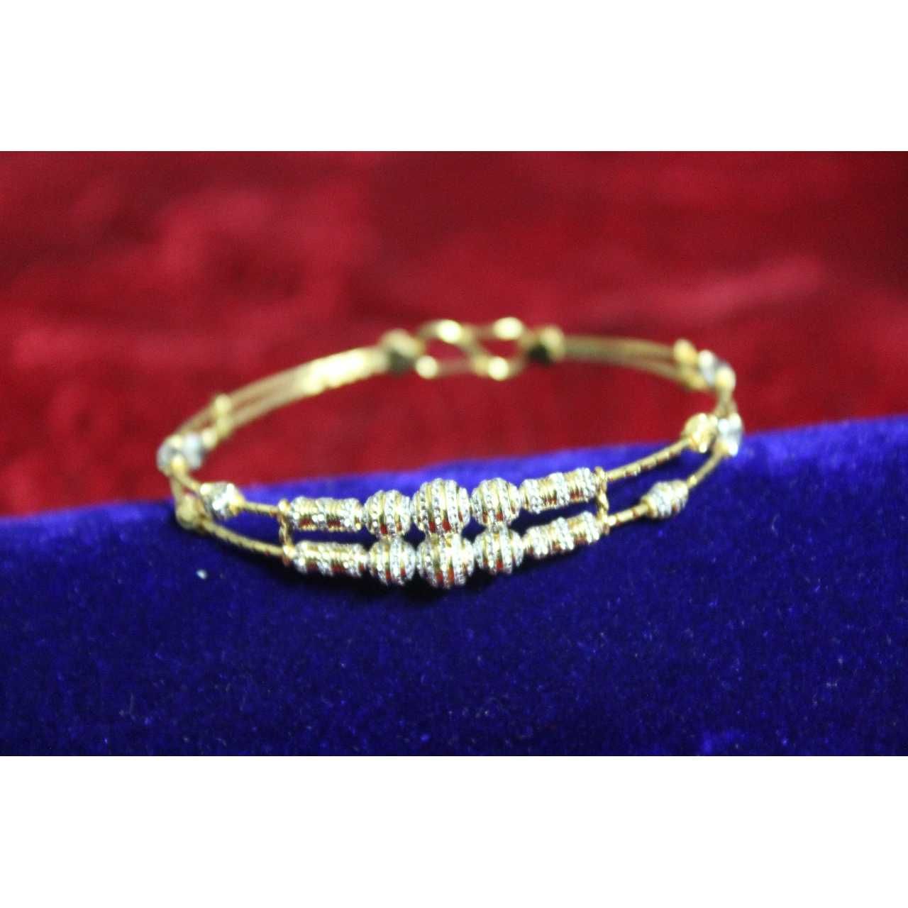 22KT Gold Antique Bracelet