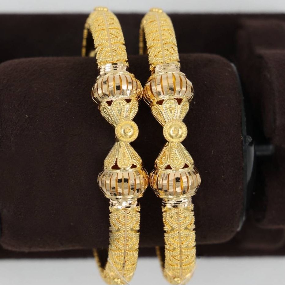 916 gold manipuri pipe bangle
