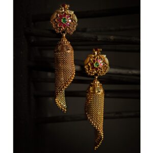 916 Gold Antique Earrings