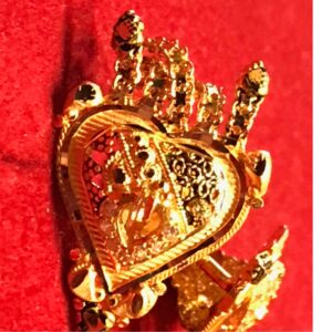 22KT Gold Jewellery Ladies Buti