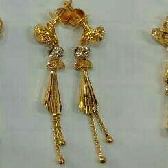 22K / 916 Gold Ladies Indian Earring