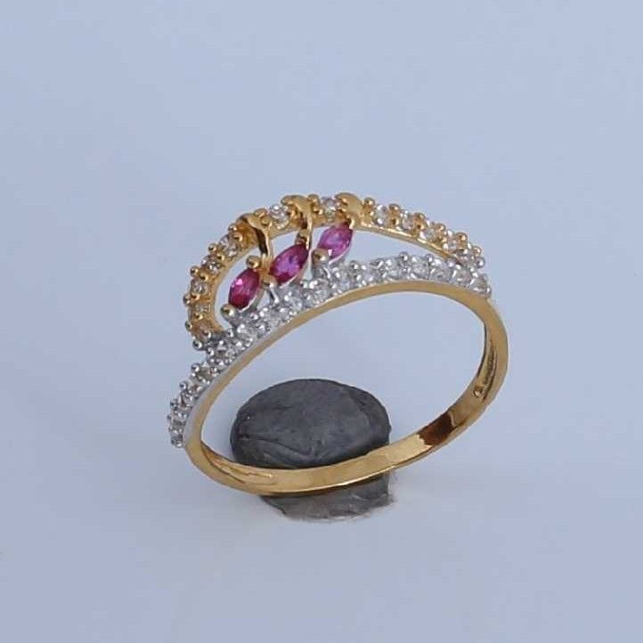 18KT Gold Ladies CZ Color Indian Stone Ring