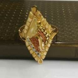 Ladies Light Weight Gold Ring