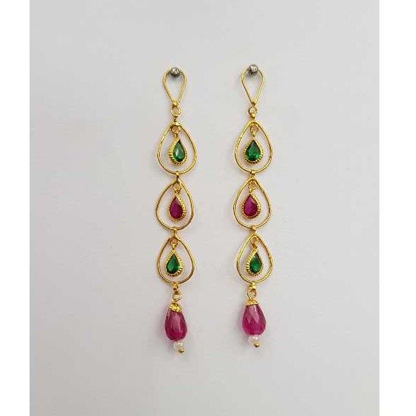 18KT Gold Fancy Stone Earrings Latkan