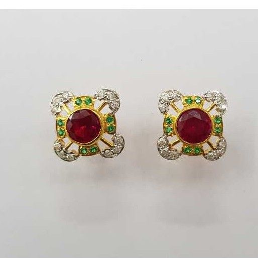 18KT Gold Fancy Stone Tops
