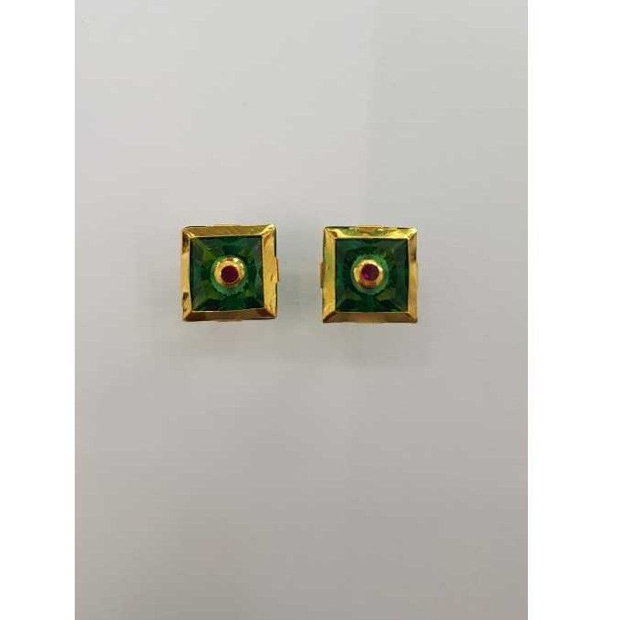 18KT Gold Fancy Stone Tops