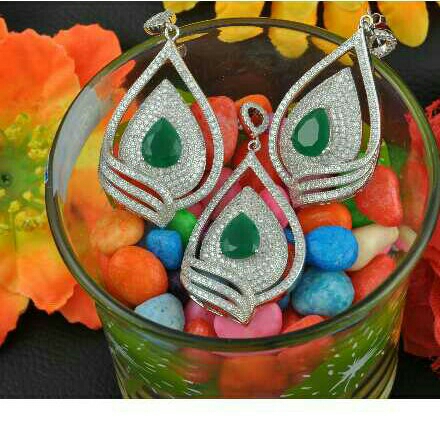 925 Silver Designer Pendant Set