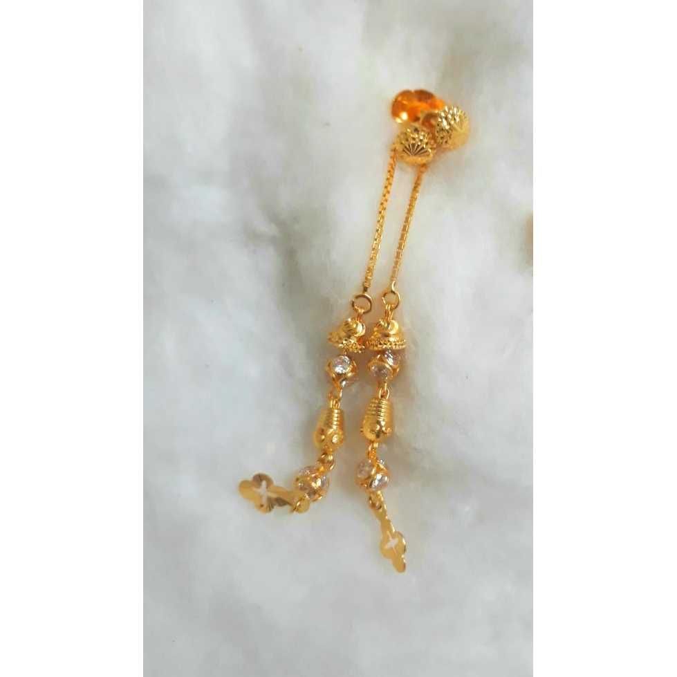 18KT Yellow Gold Ladies Fancy Earrings