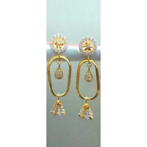 18KT Gold Ladies Indian Stylish Studded Earrings