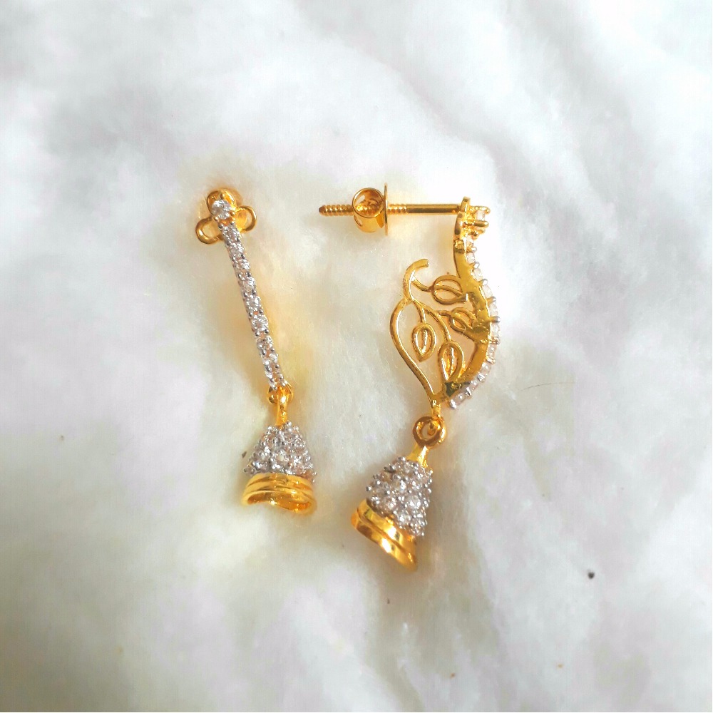 18KT Fancy Ladies Gold J-Tops