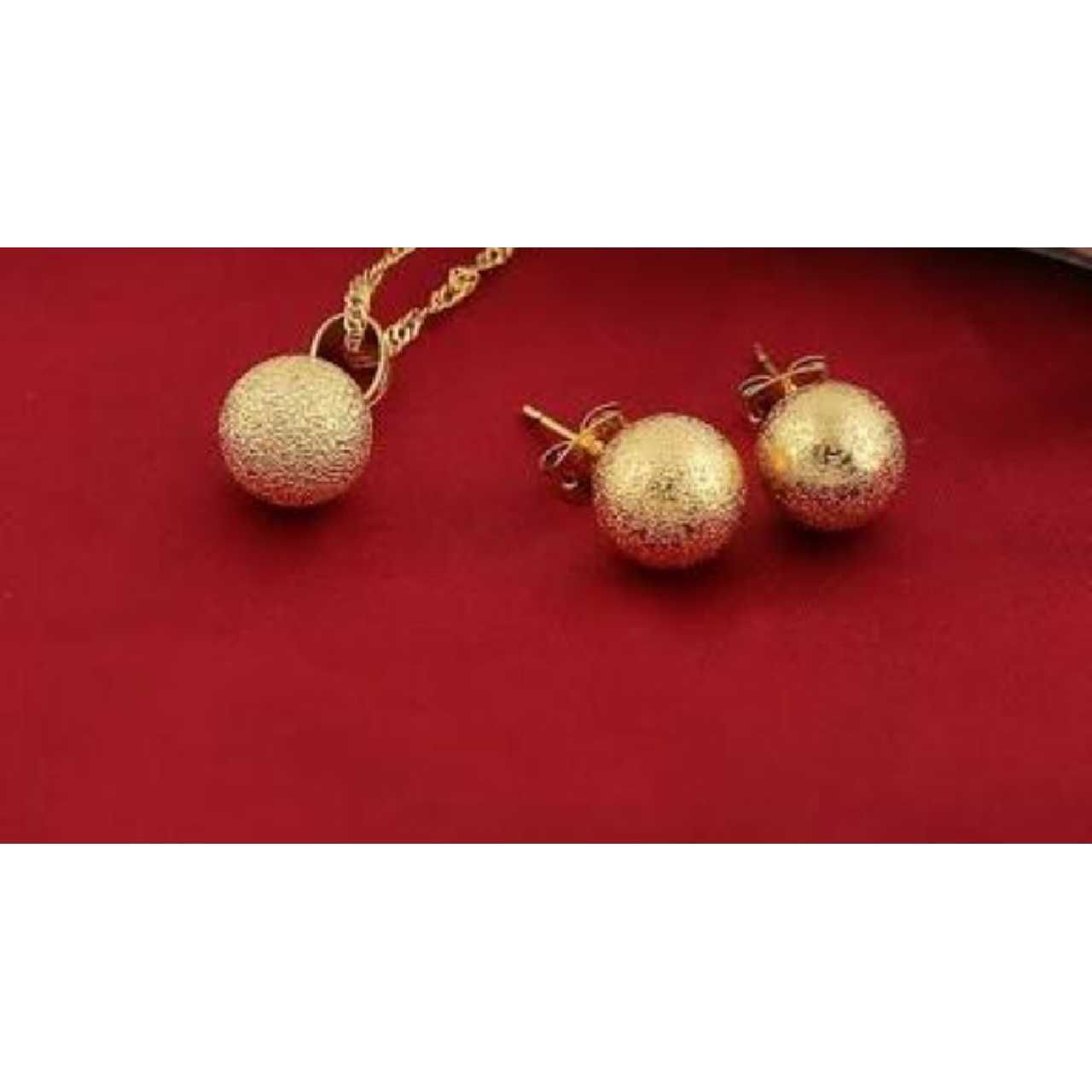 22KT Gold Ladies Indian Fancy Pendant Set With Chain