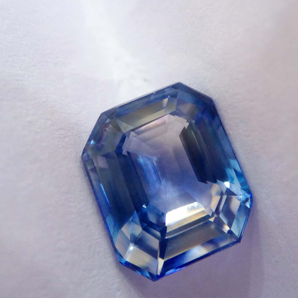 3.33ct emerald-cut royal-blue blue-sapphire-neelam