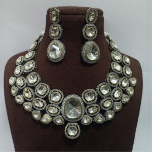 SABYASACHI WHITE STONE SET WITH EARINGS