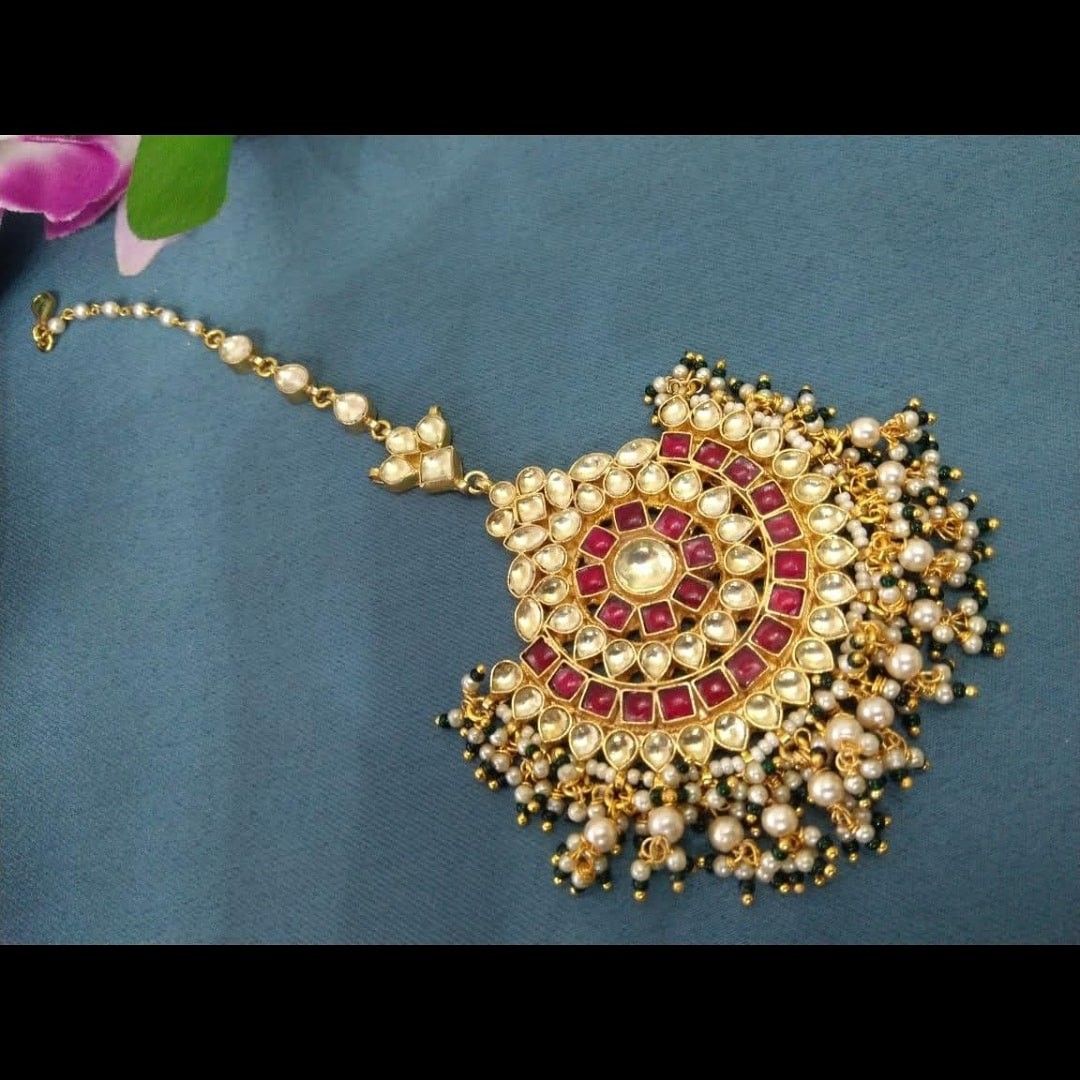Bridal mang tikka 1821