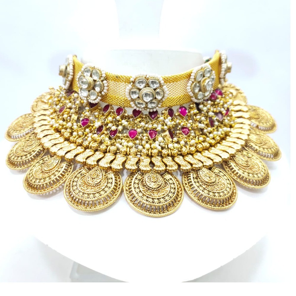 Antique Gold polish Bridal Choker set with pink stone 1637