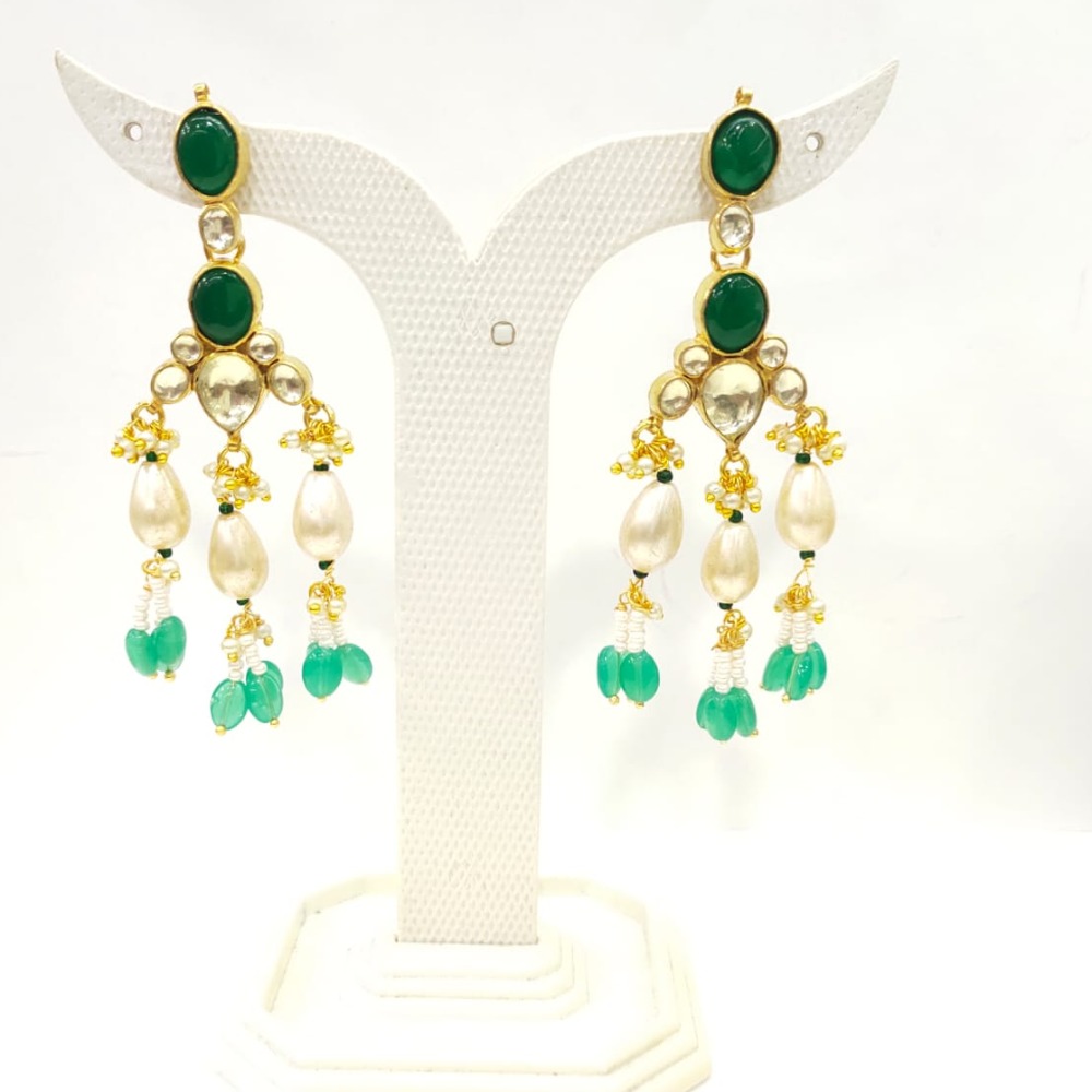 Choker kundan work emerald and white moti necklace set 1614 - Image 2