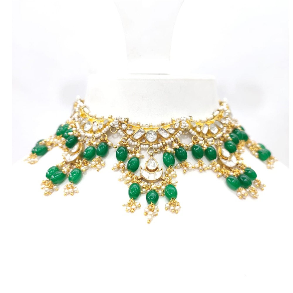 Morden choker hanging blue stone with kundan work necklace set 1596