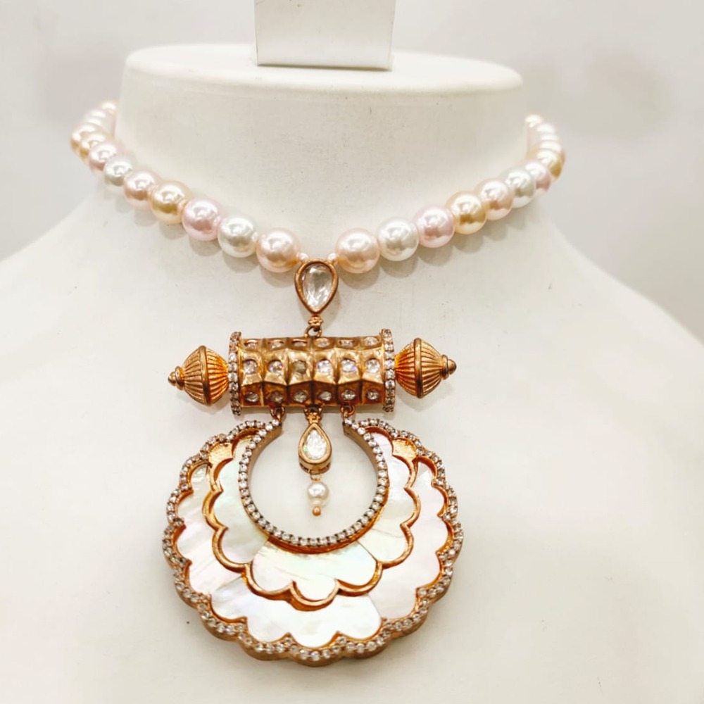 Traditional Rose Gold plated Moon style Necklace with pearl string set 1415