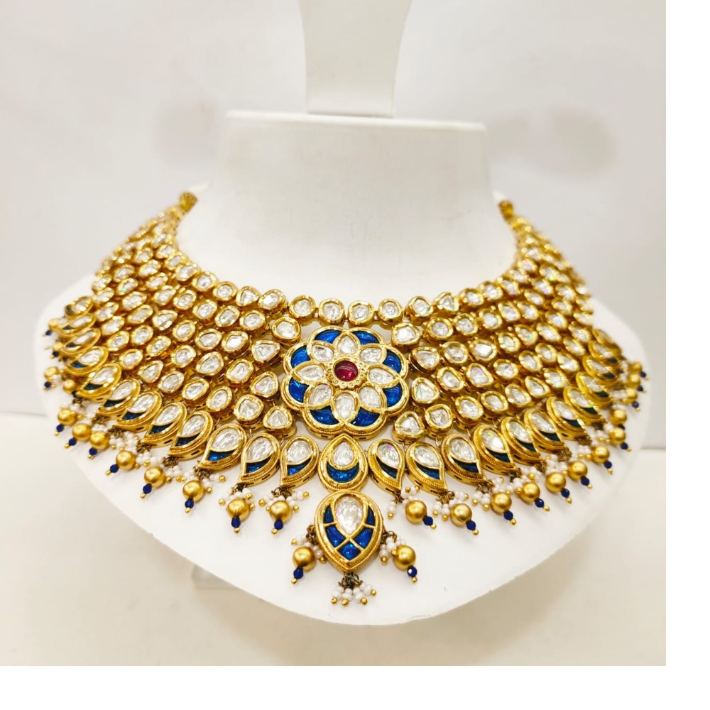 Middle flower style with kundan work antique necklace set 1476