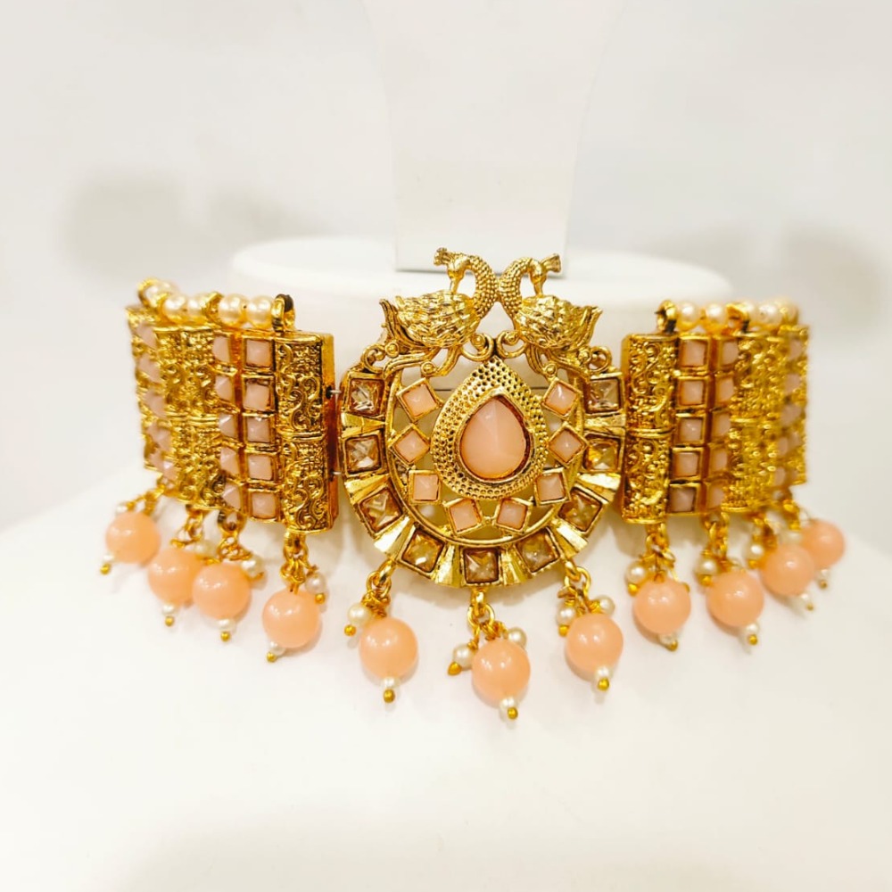 full choker with peacock style design with pink hanging set 1393