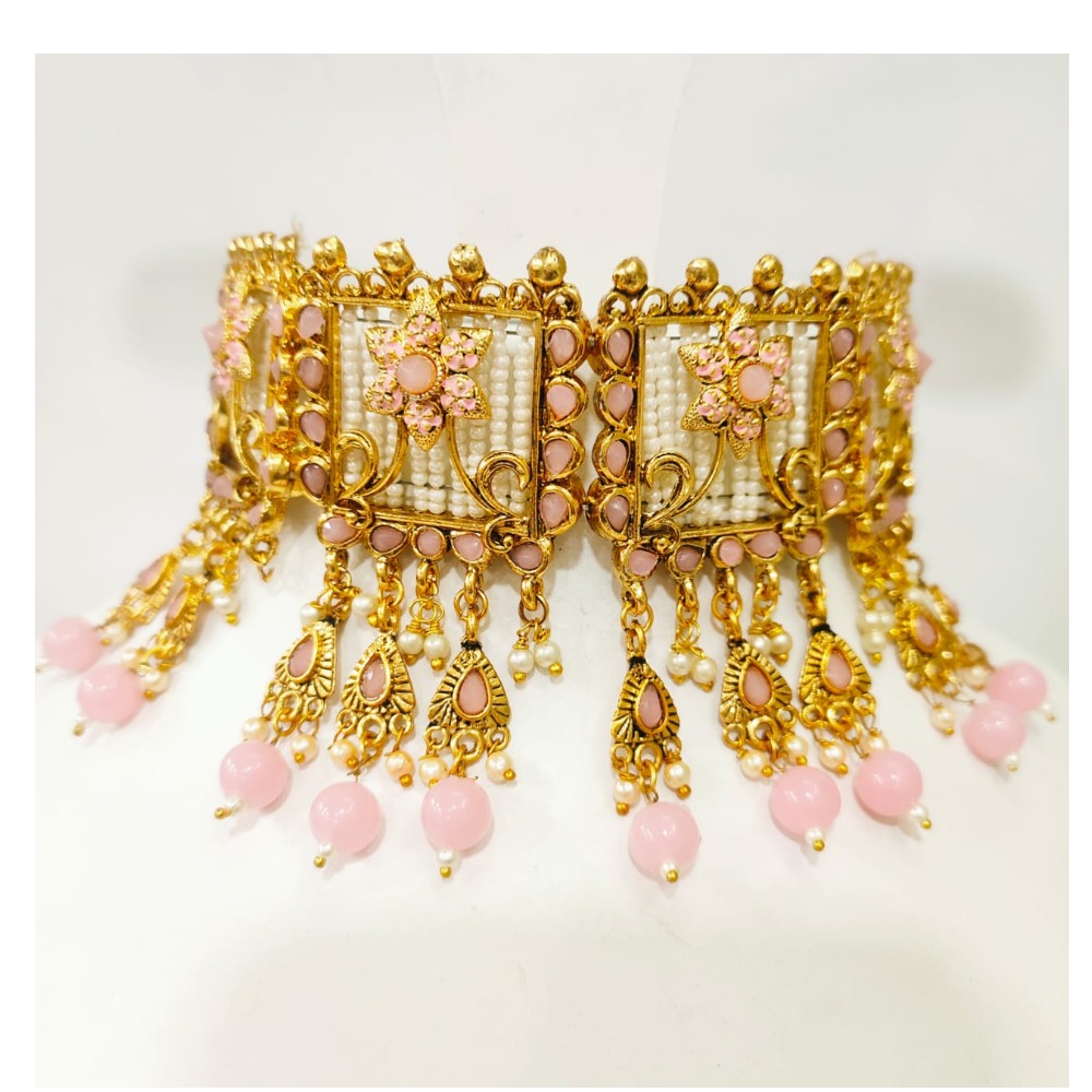 Antique design with full choker and pink hanging and white moti set 1386