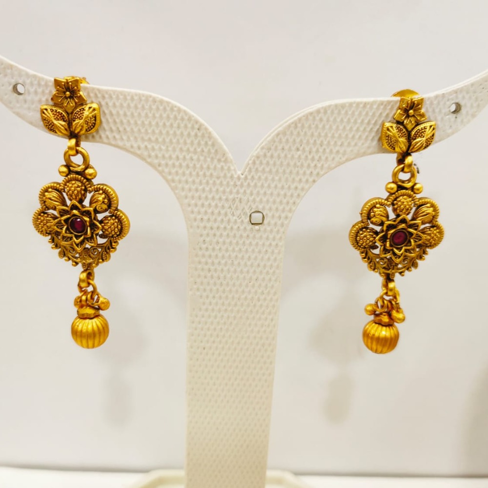 Antique Gold polish Flower work Design mini choker set 1358 - Image 3