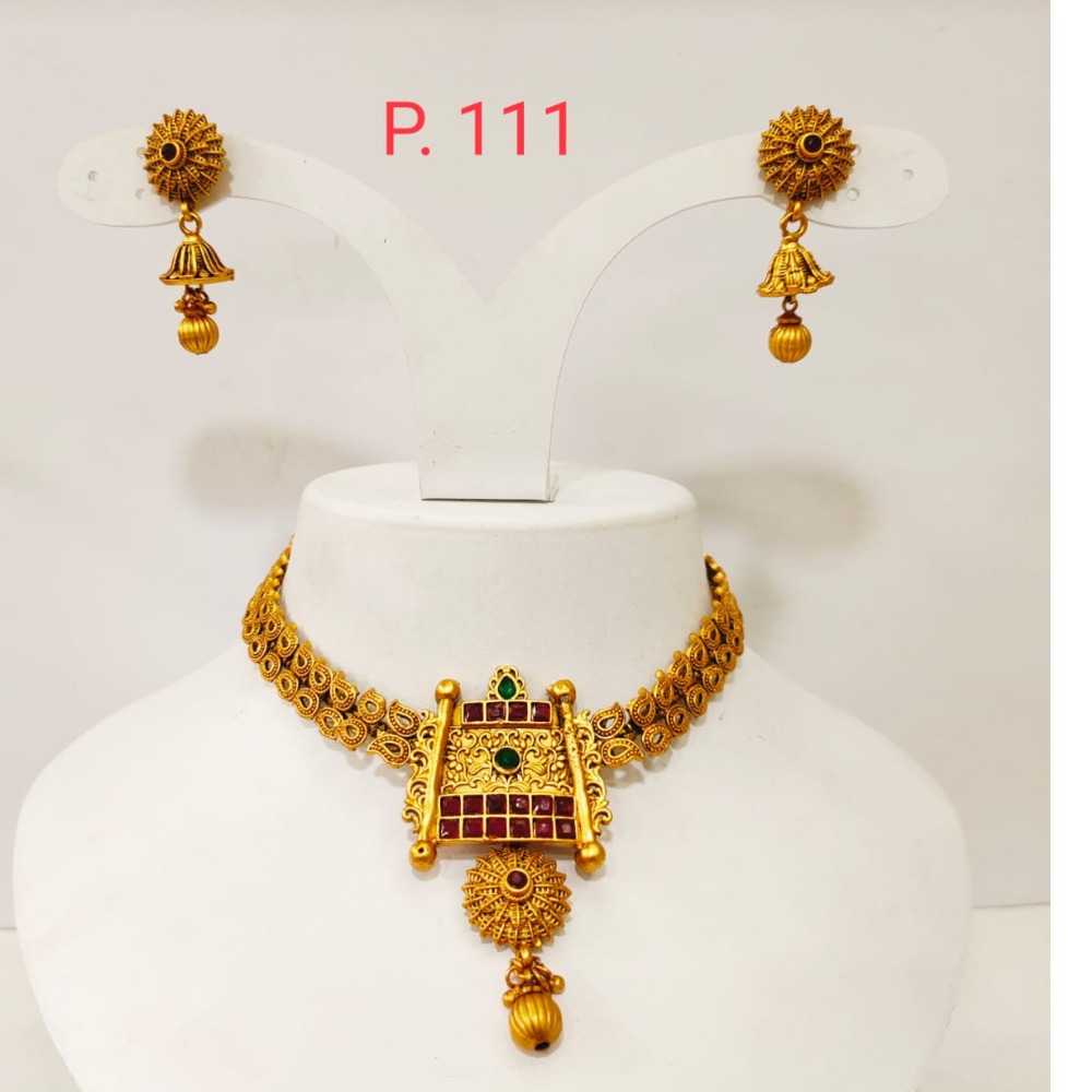 Traditional design emerald and ruby stone with butti 1344