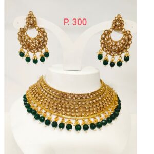 Gold polish polki choker  set with green (emerald) bead 1272