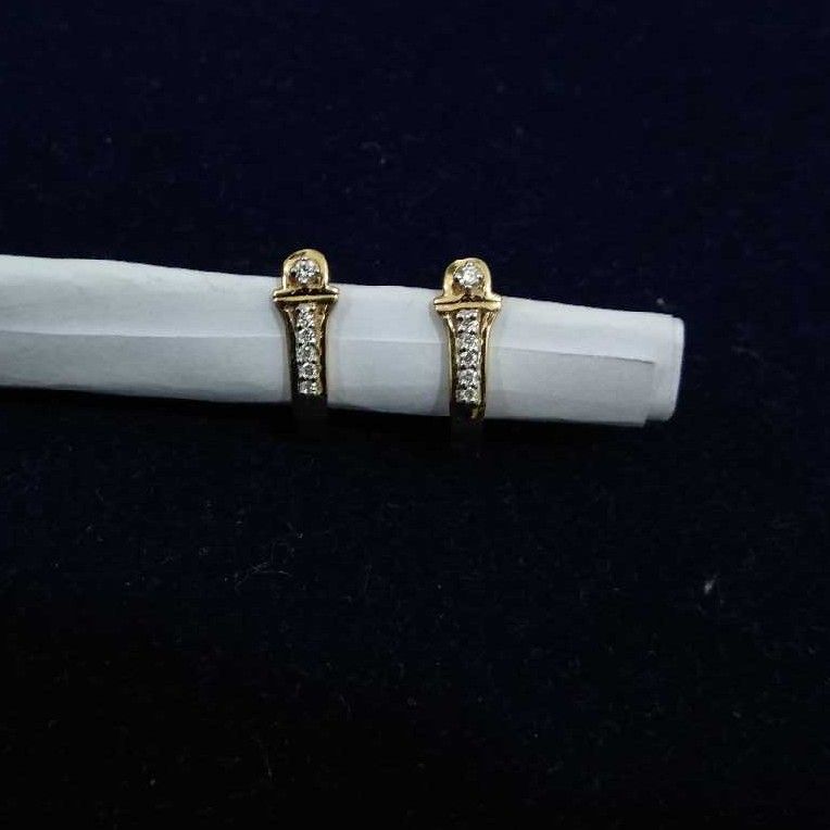 18KT Yellow Gold Ladies Indian Classic Stunning Earring