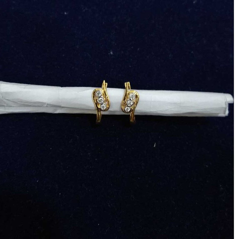 18K / 750 Natural Diamond Indian Antique Bali