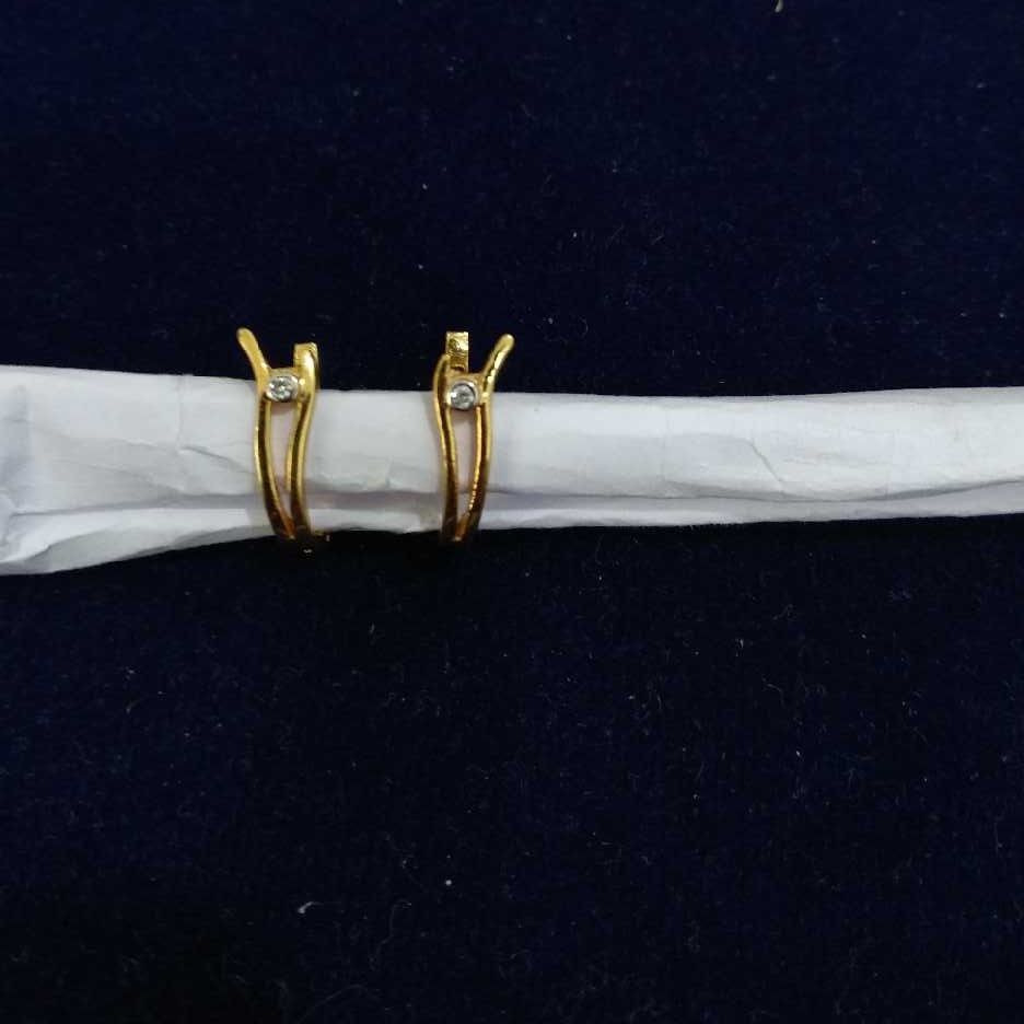 18KT Yellow Gold Ladies Stunning Diamond Bali