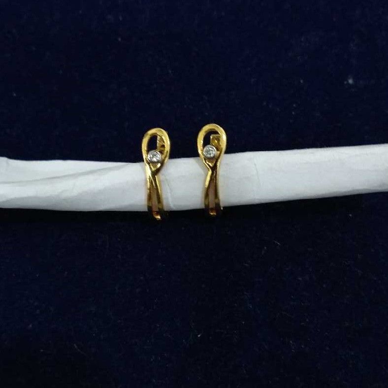 18KT Gold Ladies Indian Classic UV Bali