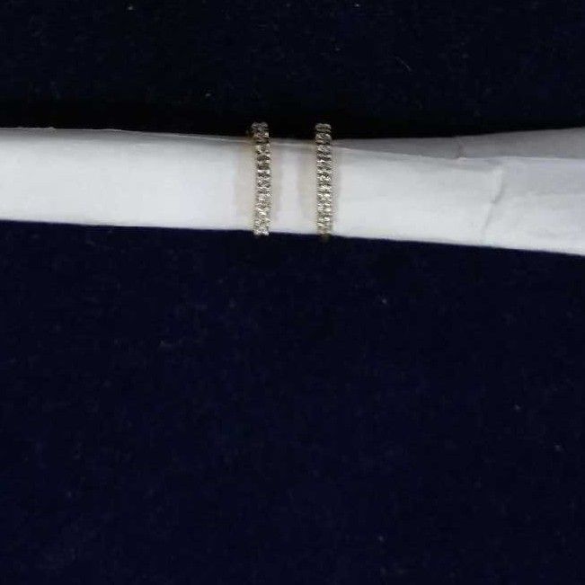 18KT Yellow Gold Ladies Indian Round Diamond Bali