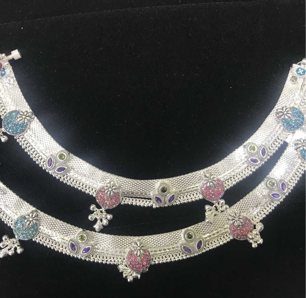 OC 60 Fancy Silver Payal