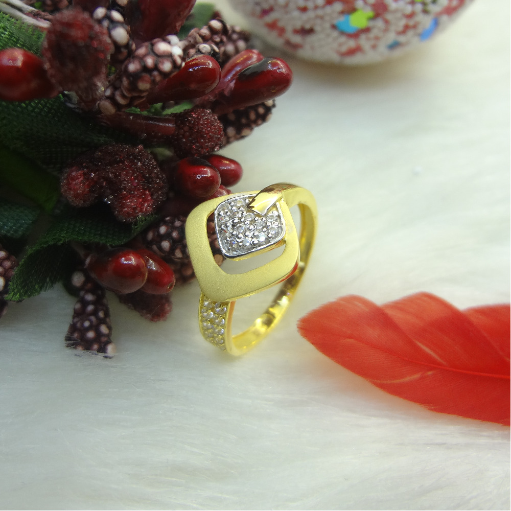916 gold cz diamond ladies ring
