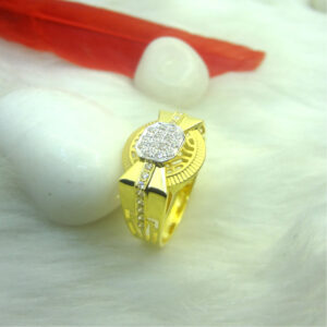 916 GOLD CZ DIAMOND GENTS RING