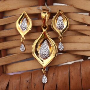 916 GOLD CZ DAIMOND PENDANT SET