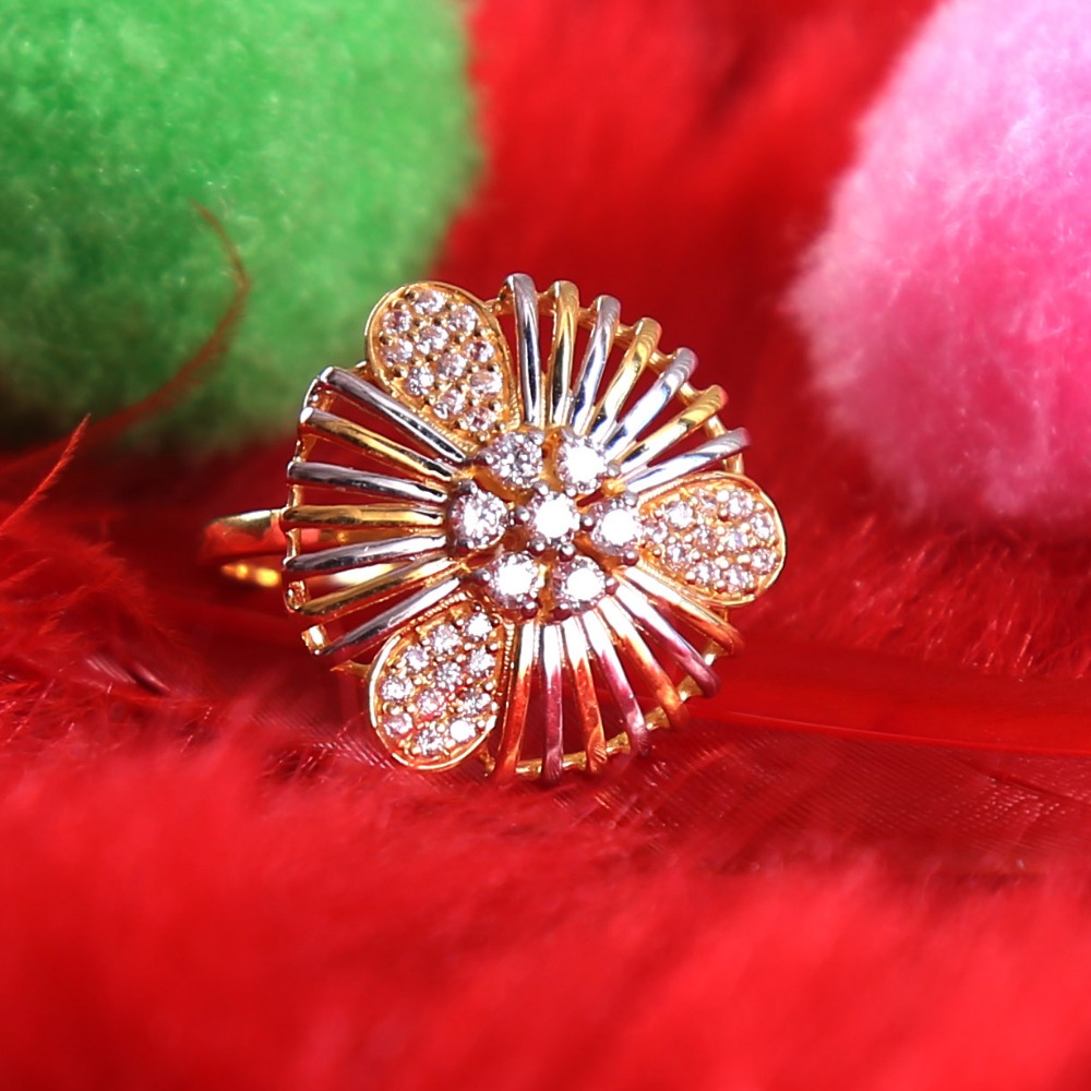 916 gold cz daimond  ladies ring