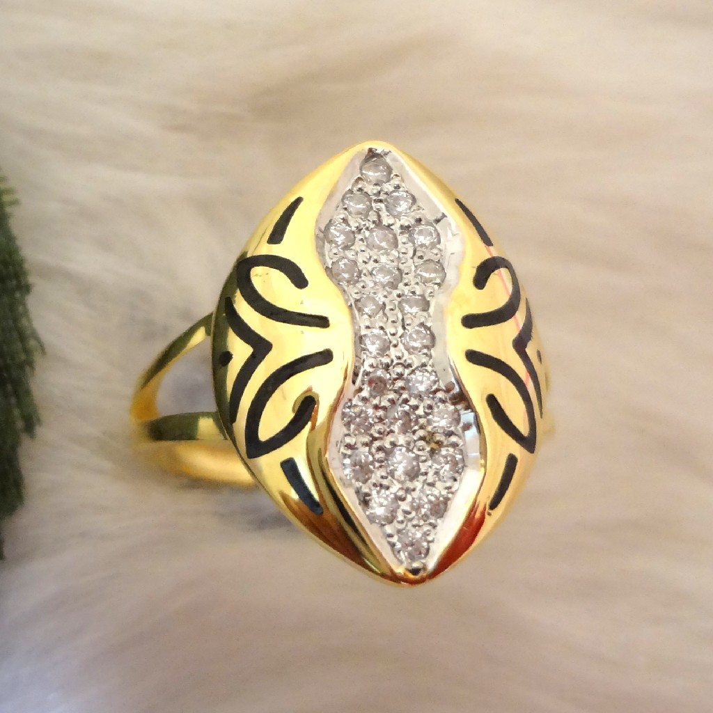916 gold cz diamond ladies ring