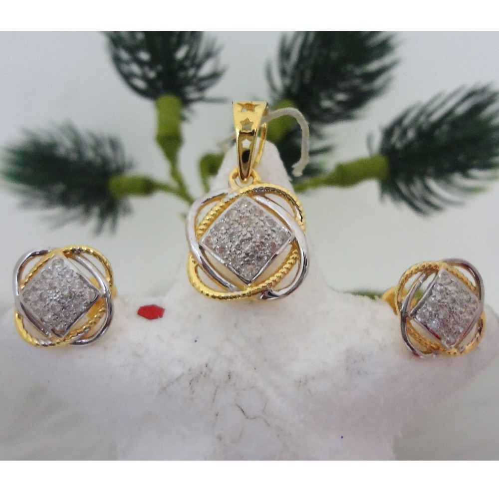 916 GOLD CZ DAIMOND PENDANT SET