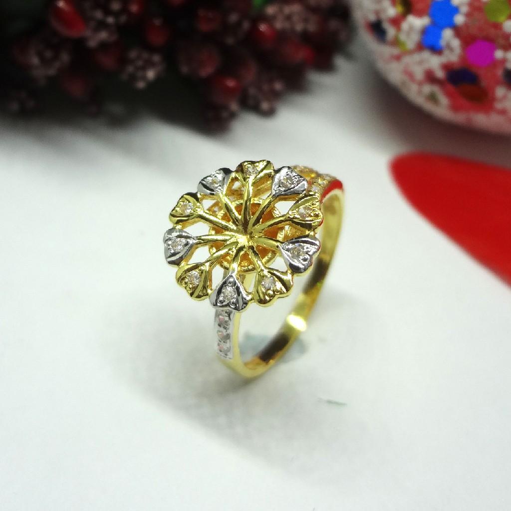916 gold cz diamond ladies ring
