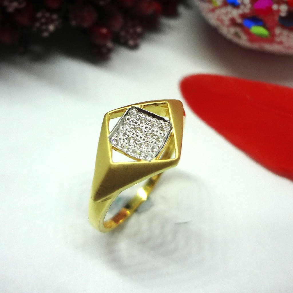 916 gold cz diamond ladies ring