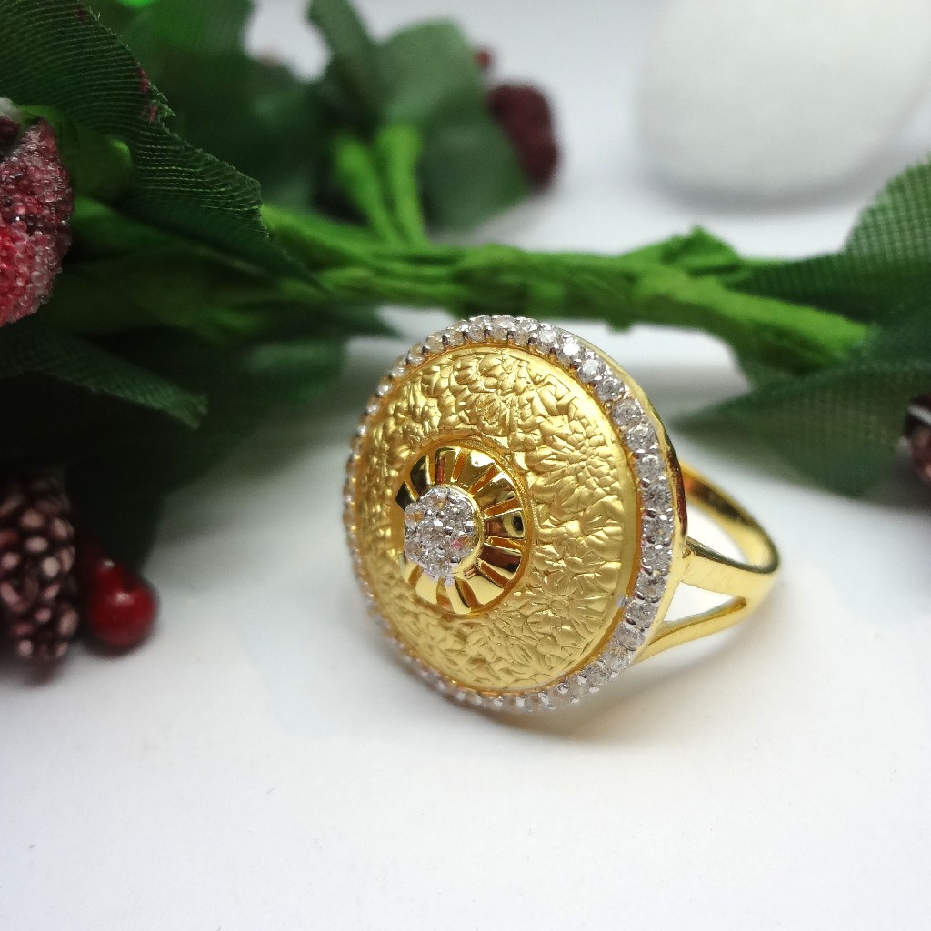 916 gold cz diamond ladies ring