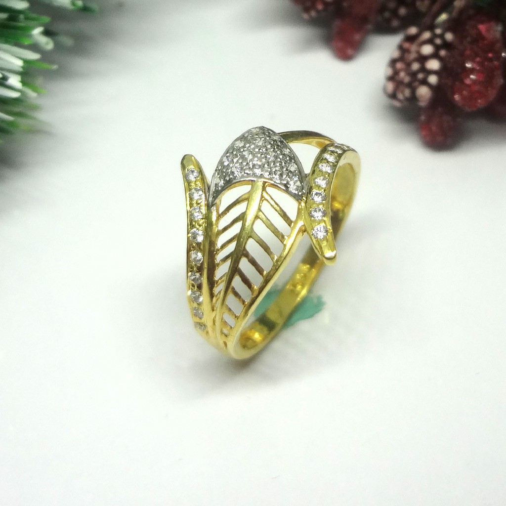 916 gold cz diamond ladies ring